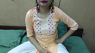 Indian Stepmom Seduces Stepson With Shaved Pussy Fucking